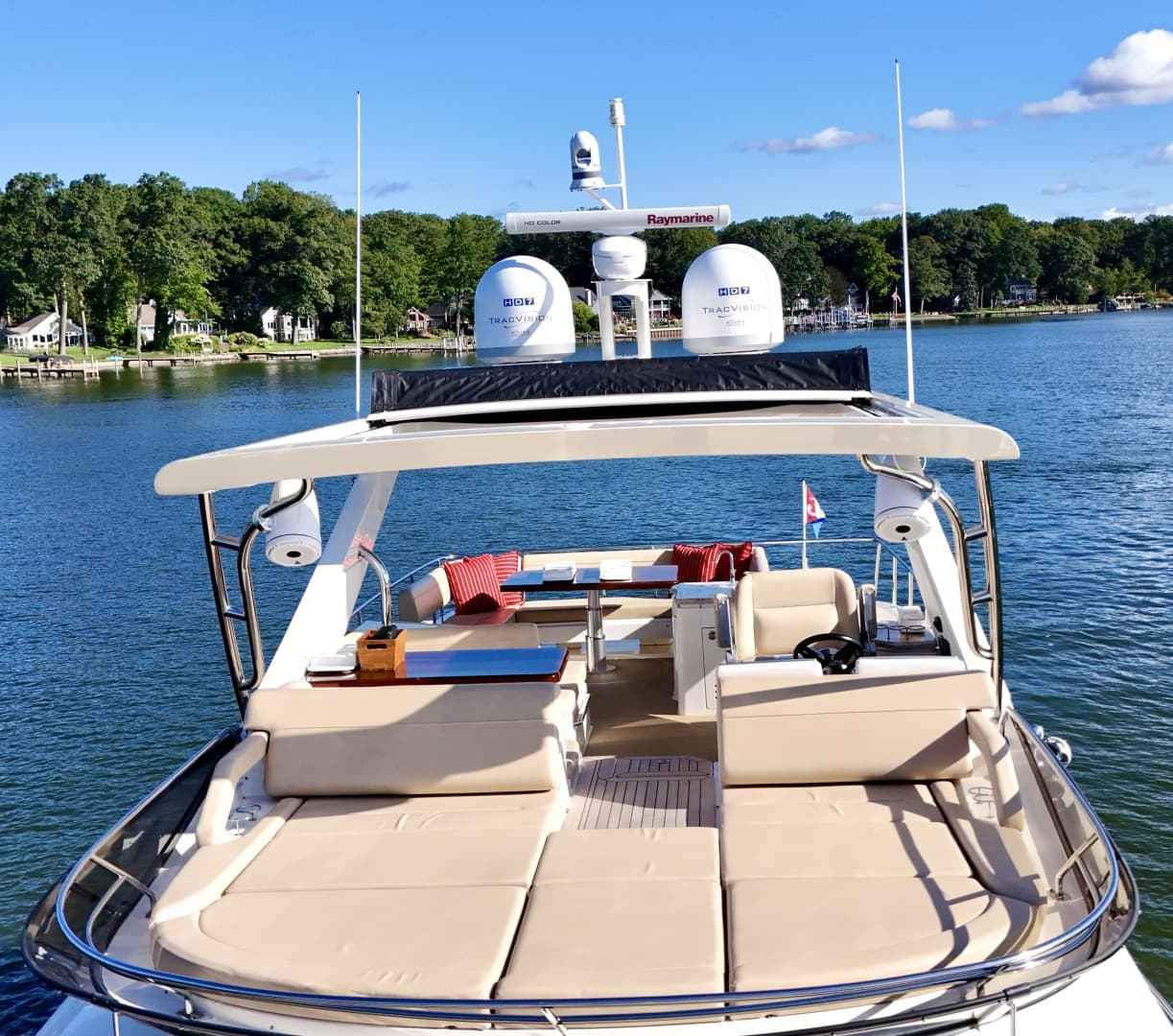 2017 Sea Ray L650 Fly