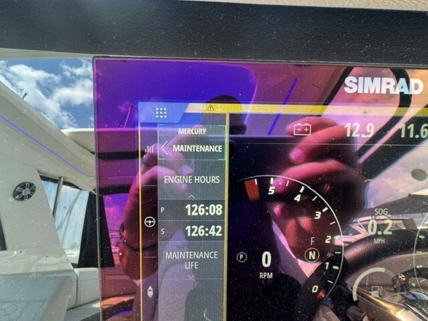 2020 Sea Ray 320 Sundancer
