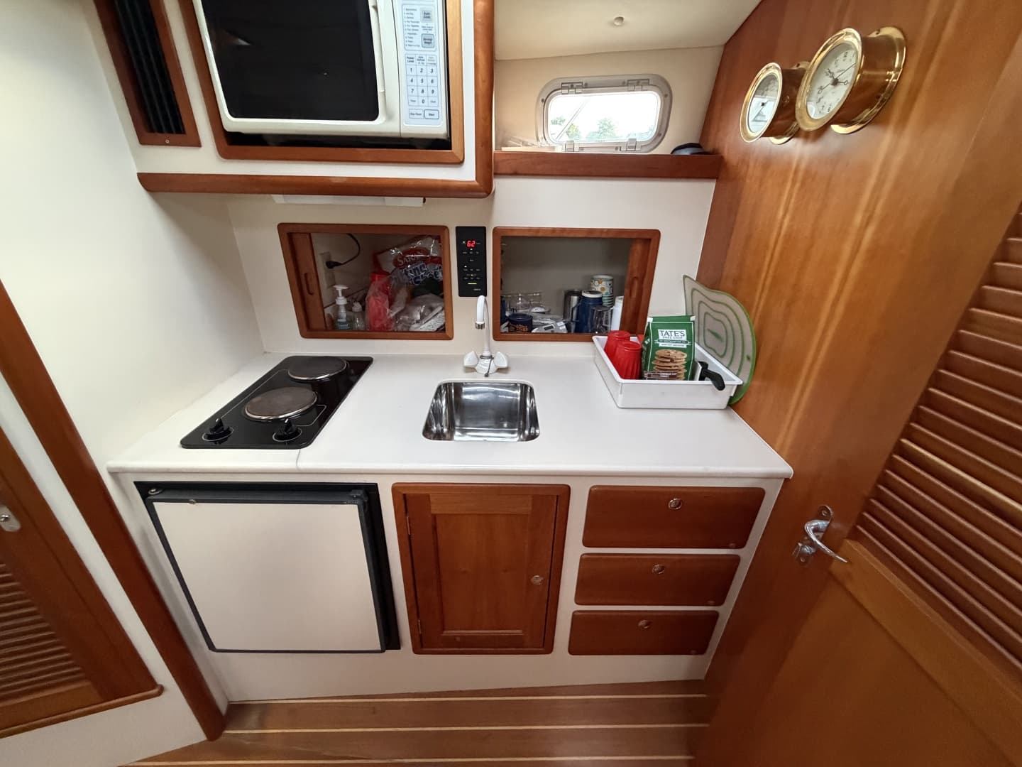 Portside Galley