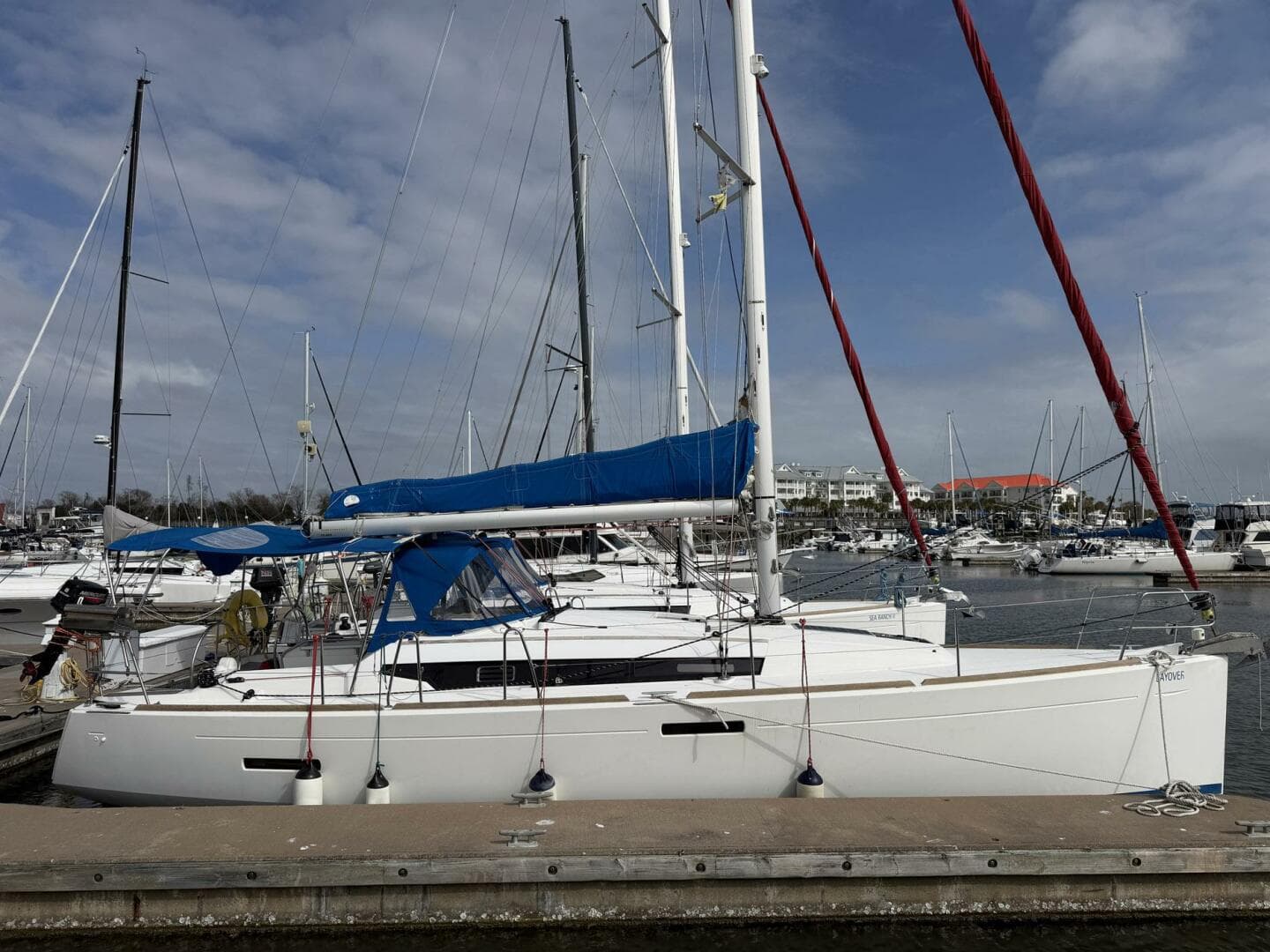2018 Jeanneau Sun Odyssey 389