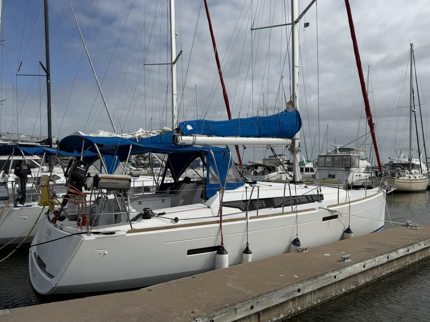2018 Jeanneau Sun Odyssey 389