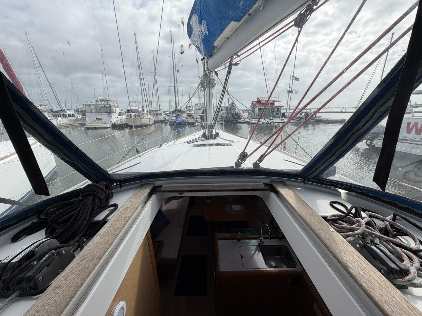 2018 Jeanneau Sun Odyssey 389