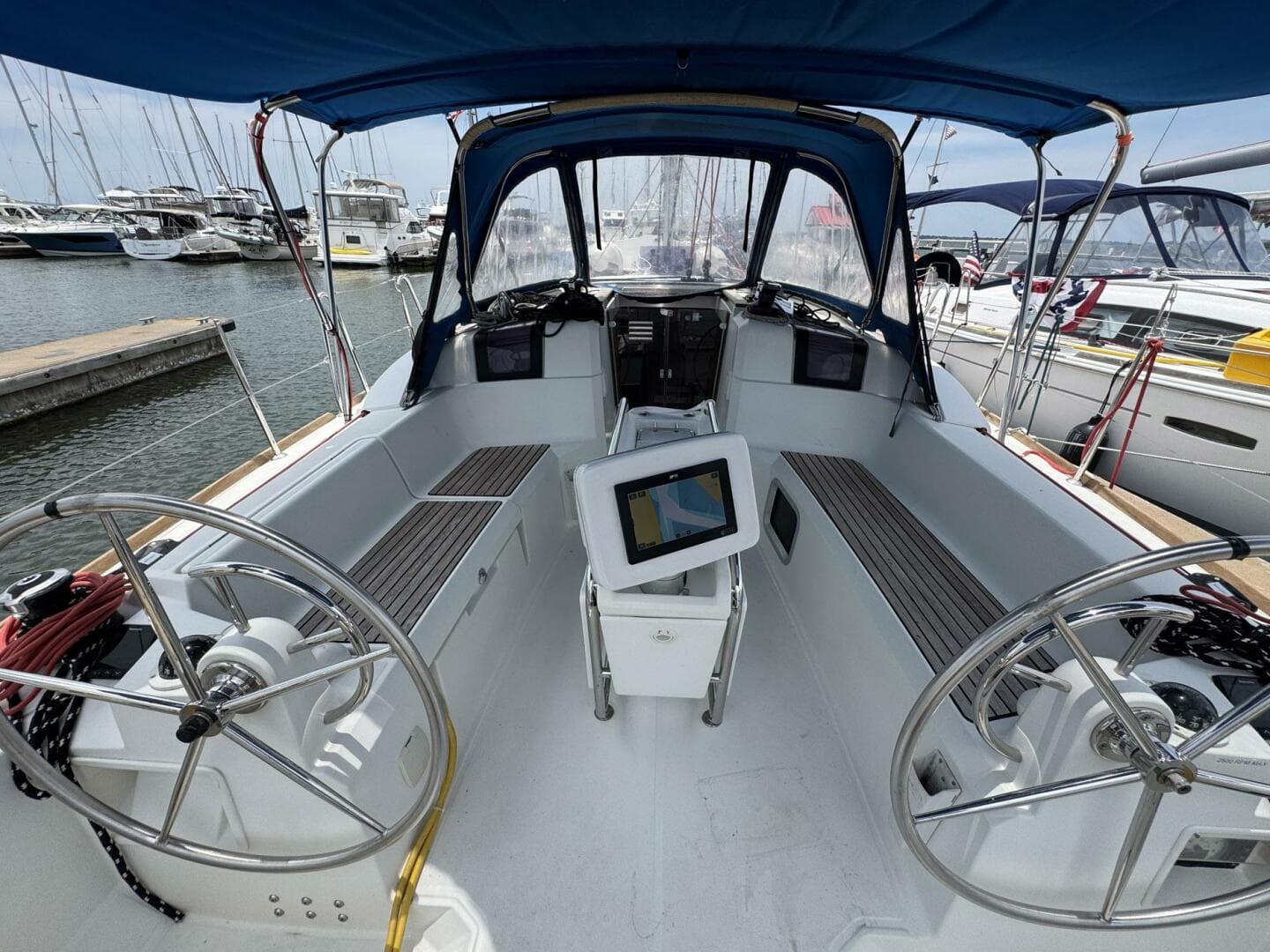 2018 Jeanneau Sun Odyssey 389