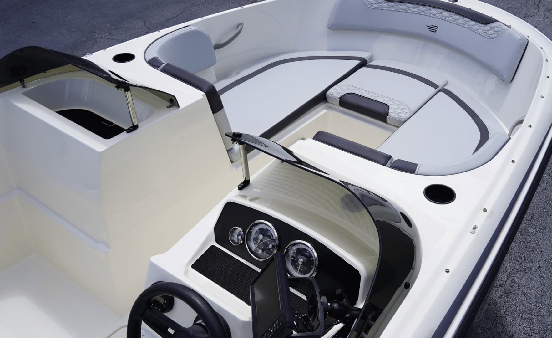 2024 Bayliner M19
