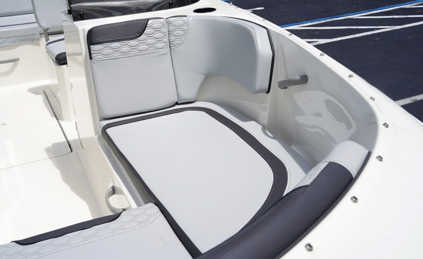 2024 Bayliner M19