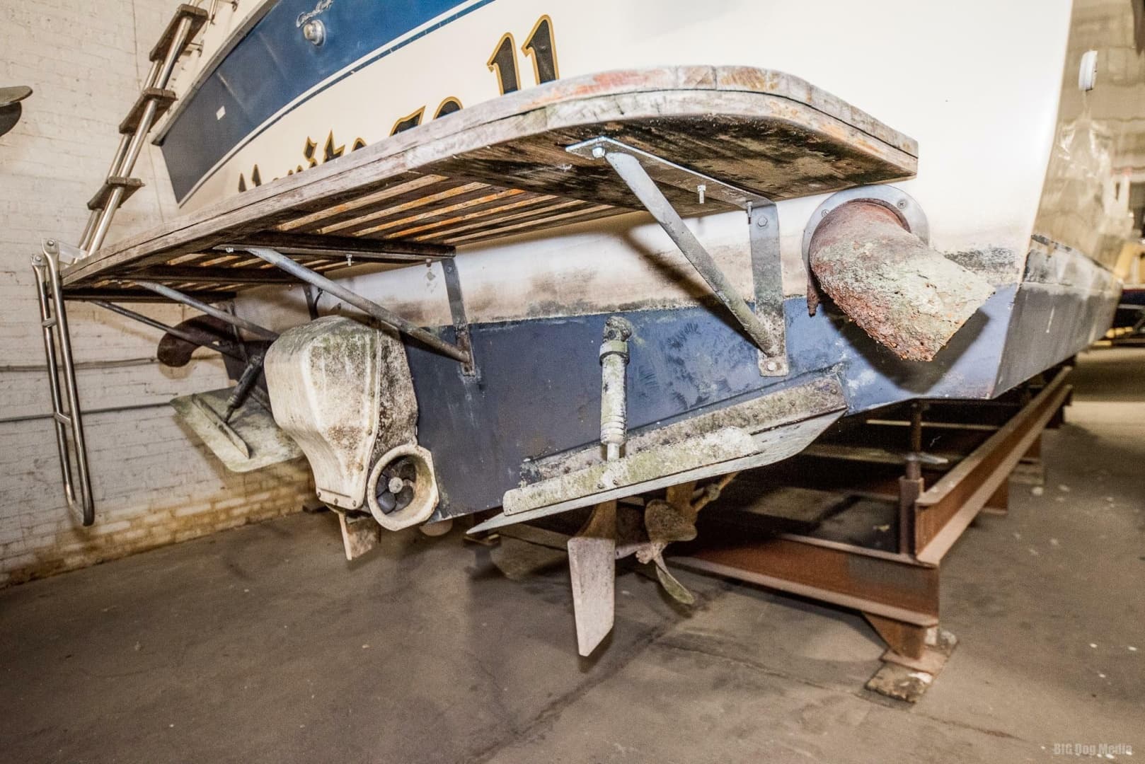 1985 Chris-Craft 