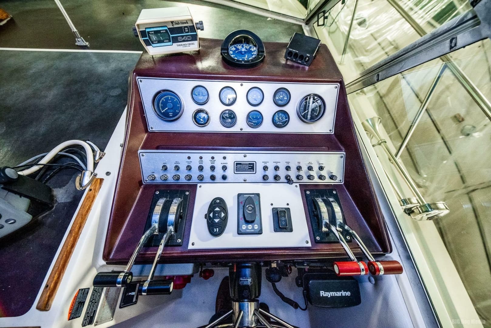 1985 Chris-Craft 