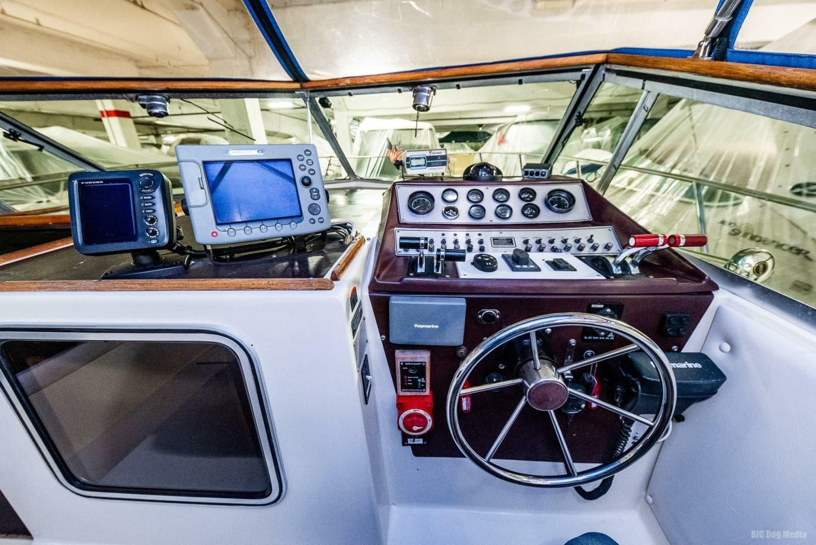 1985 Chris-Craft 