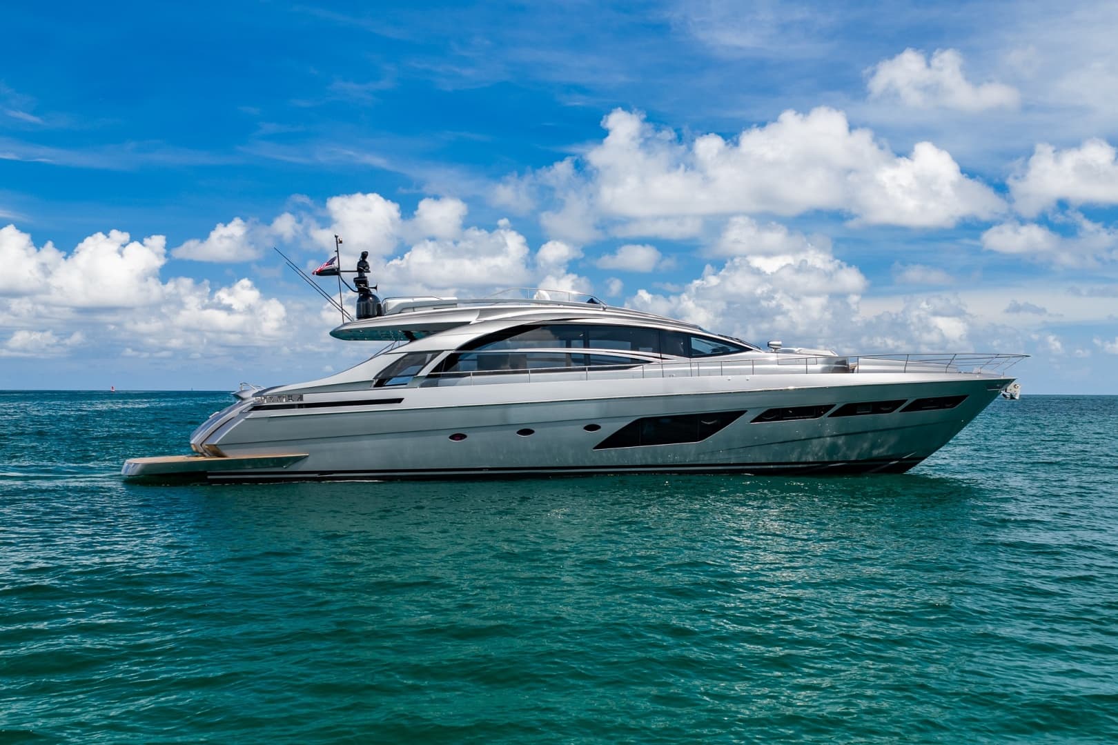 2019 Pershing 8X