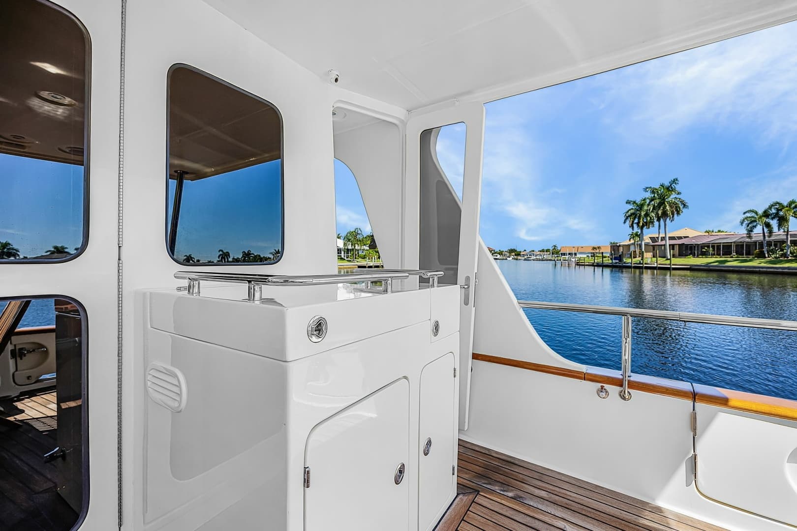 2016 Marlow Explorer 58E