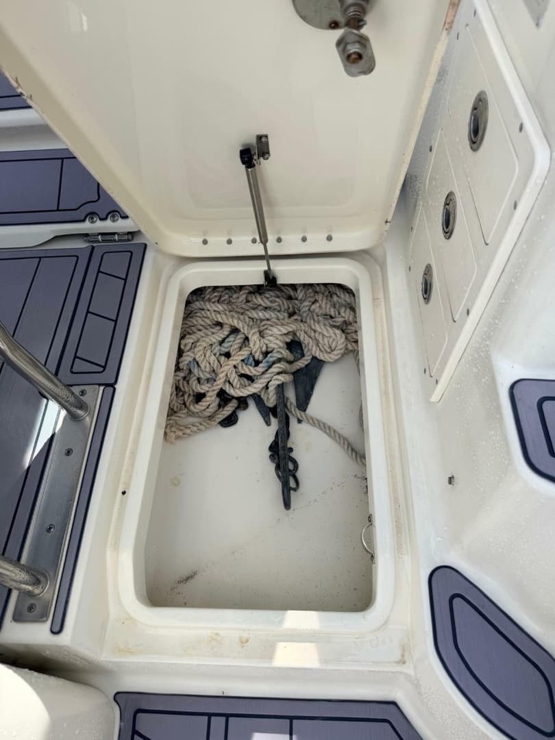 2005 Hydra-Sports 3300 VX
