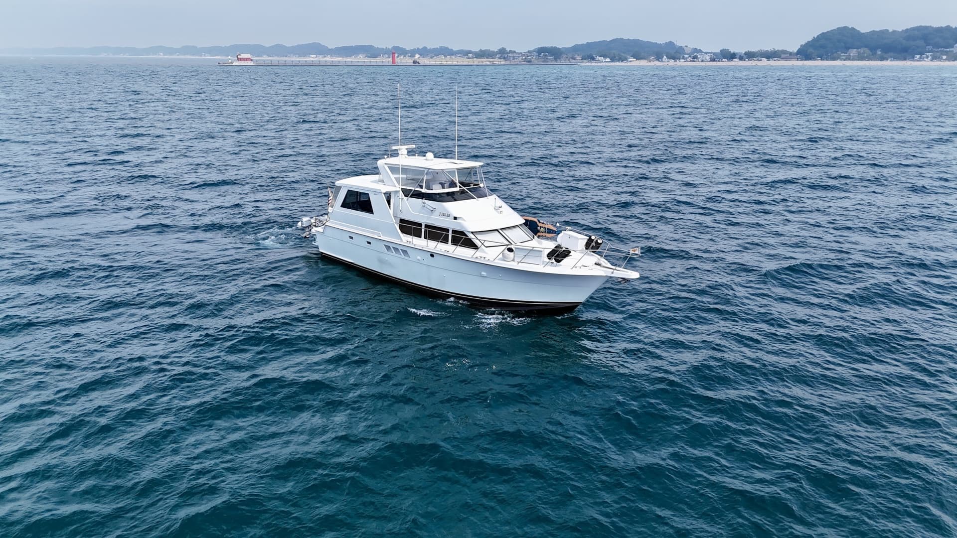1999 Hatteras 52 Cockpit Motor Yacht