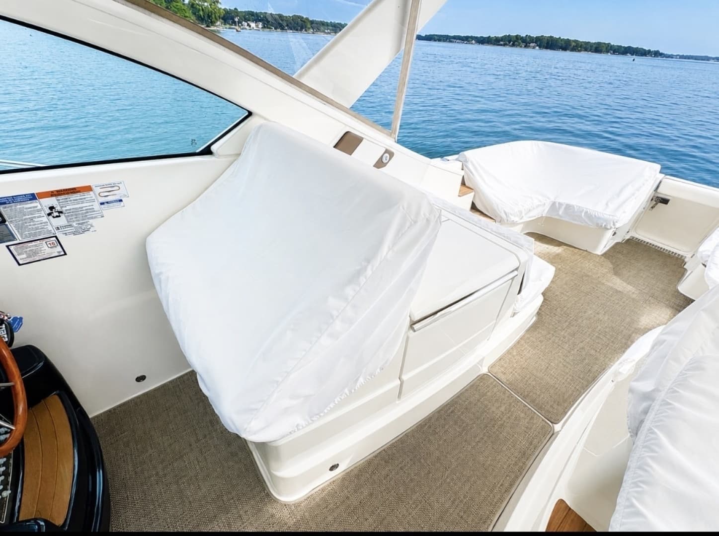 2015 Tiara Yachts 3100 Coronet