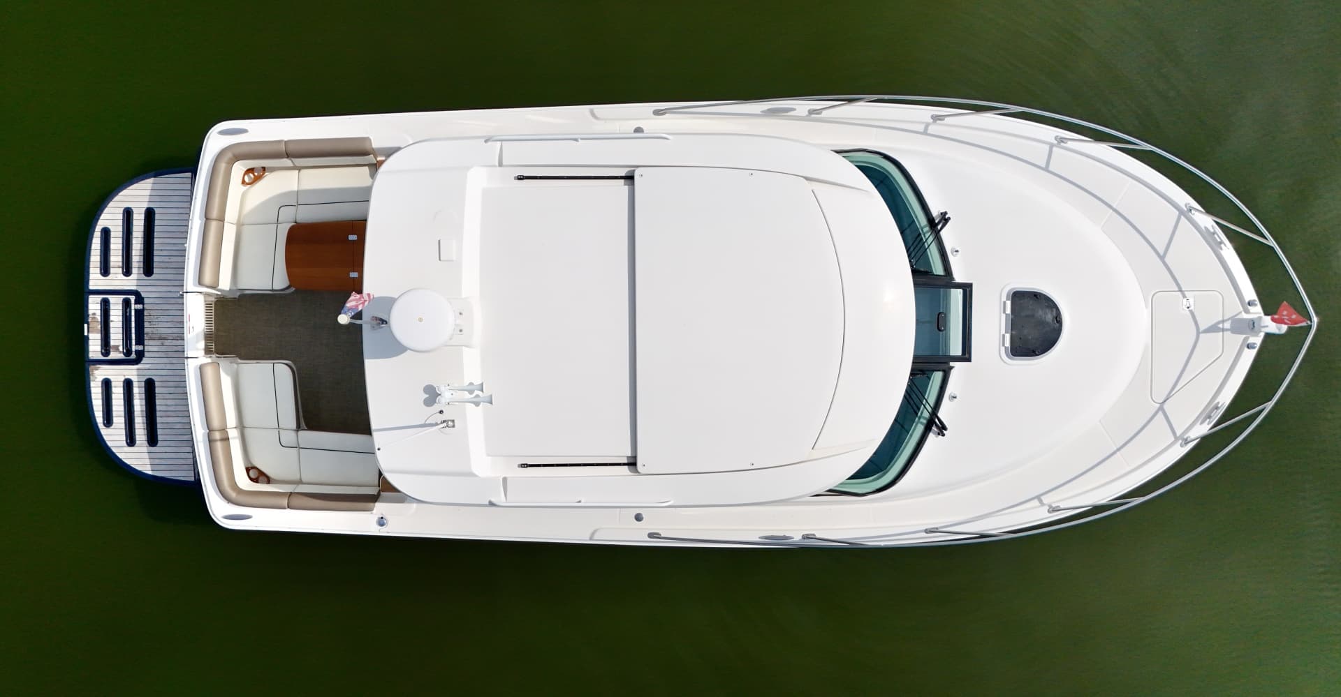 2015 Tiara Yachts 3100 Coronet