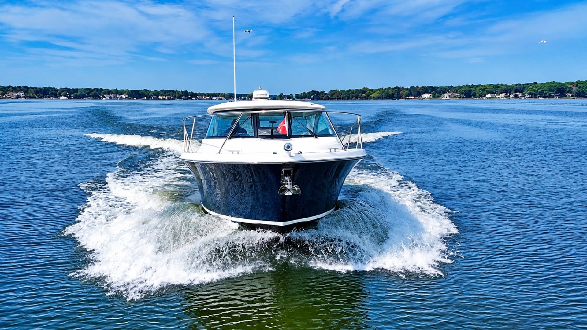 2015 Tiara Yachts 3100 Coronet
