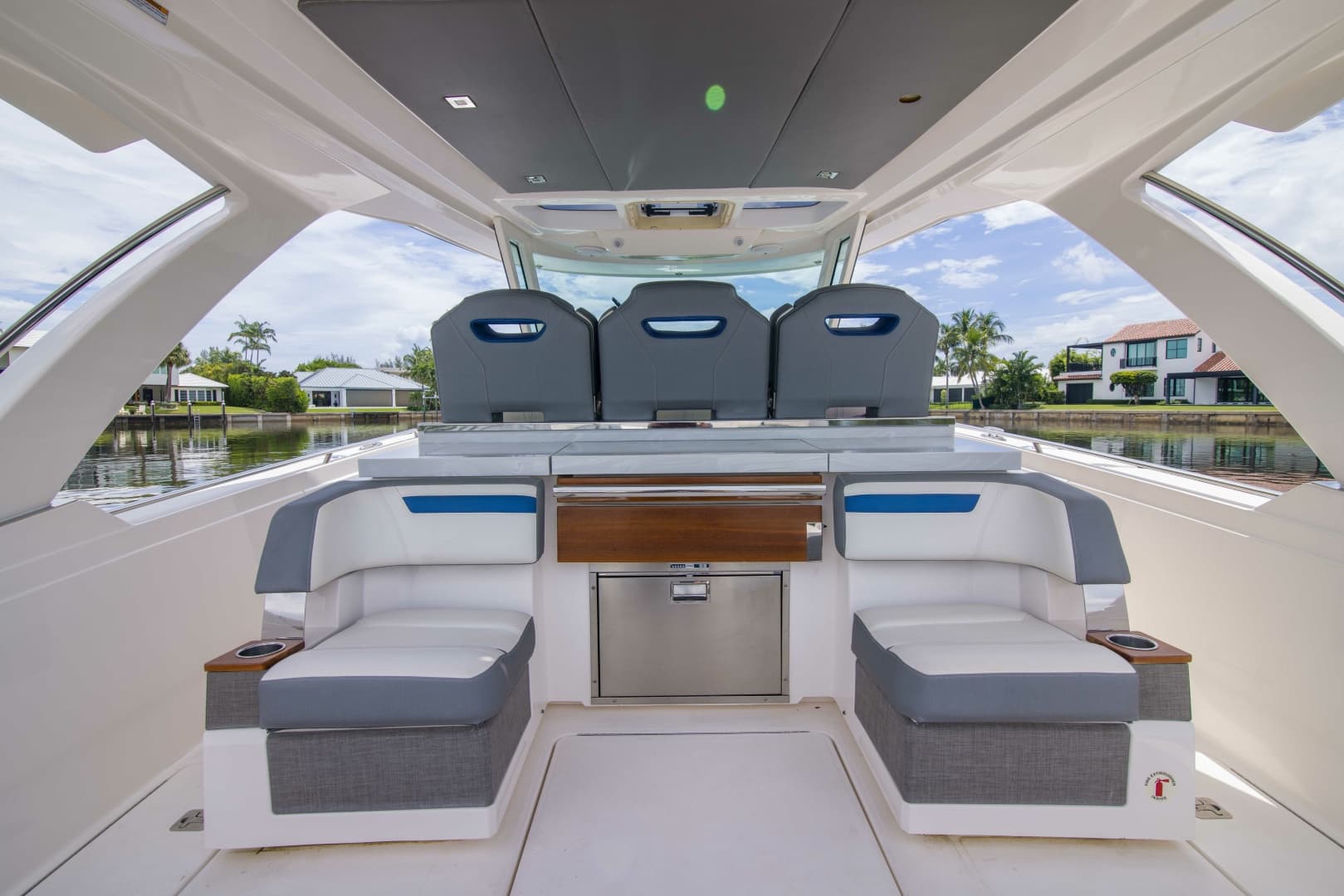 Tiara Yachts 38LS - One One