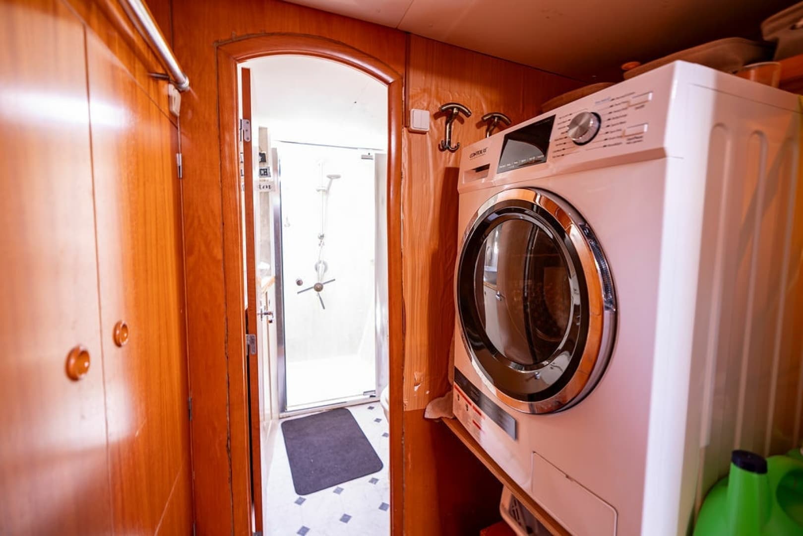 2001 Lagoon 410