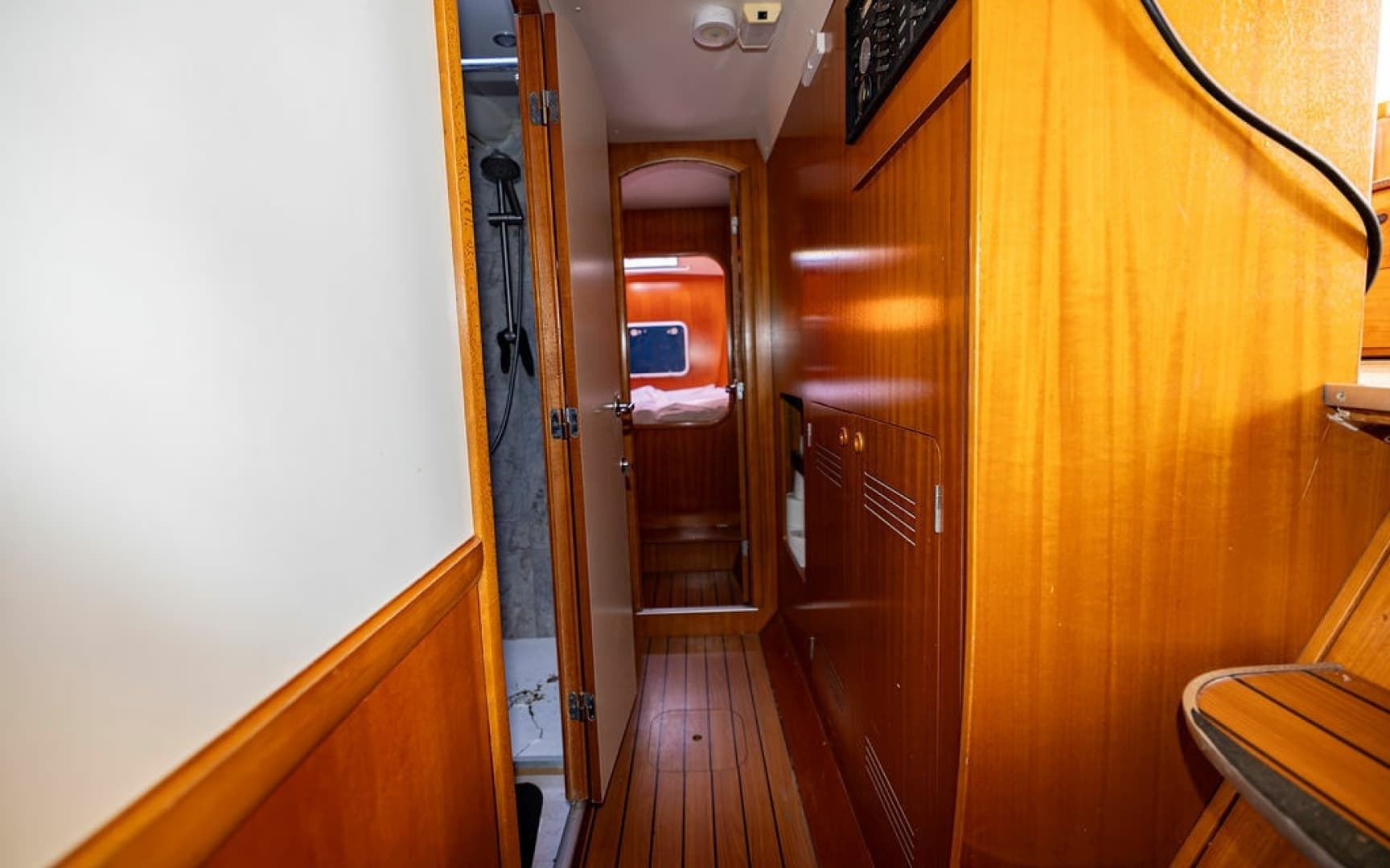 2001 Lagoon 410