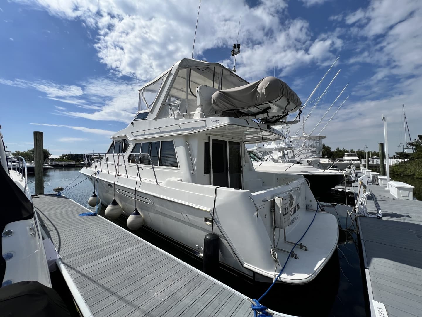 2004 Navigator 4400