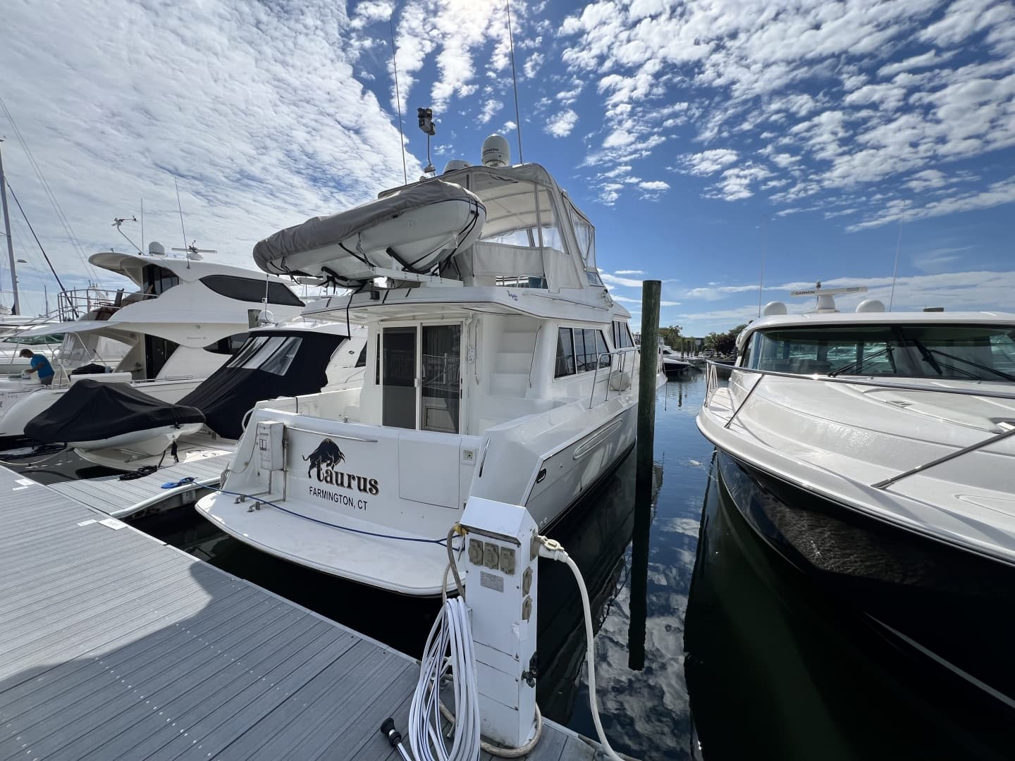 2004 Navigator 4400