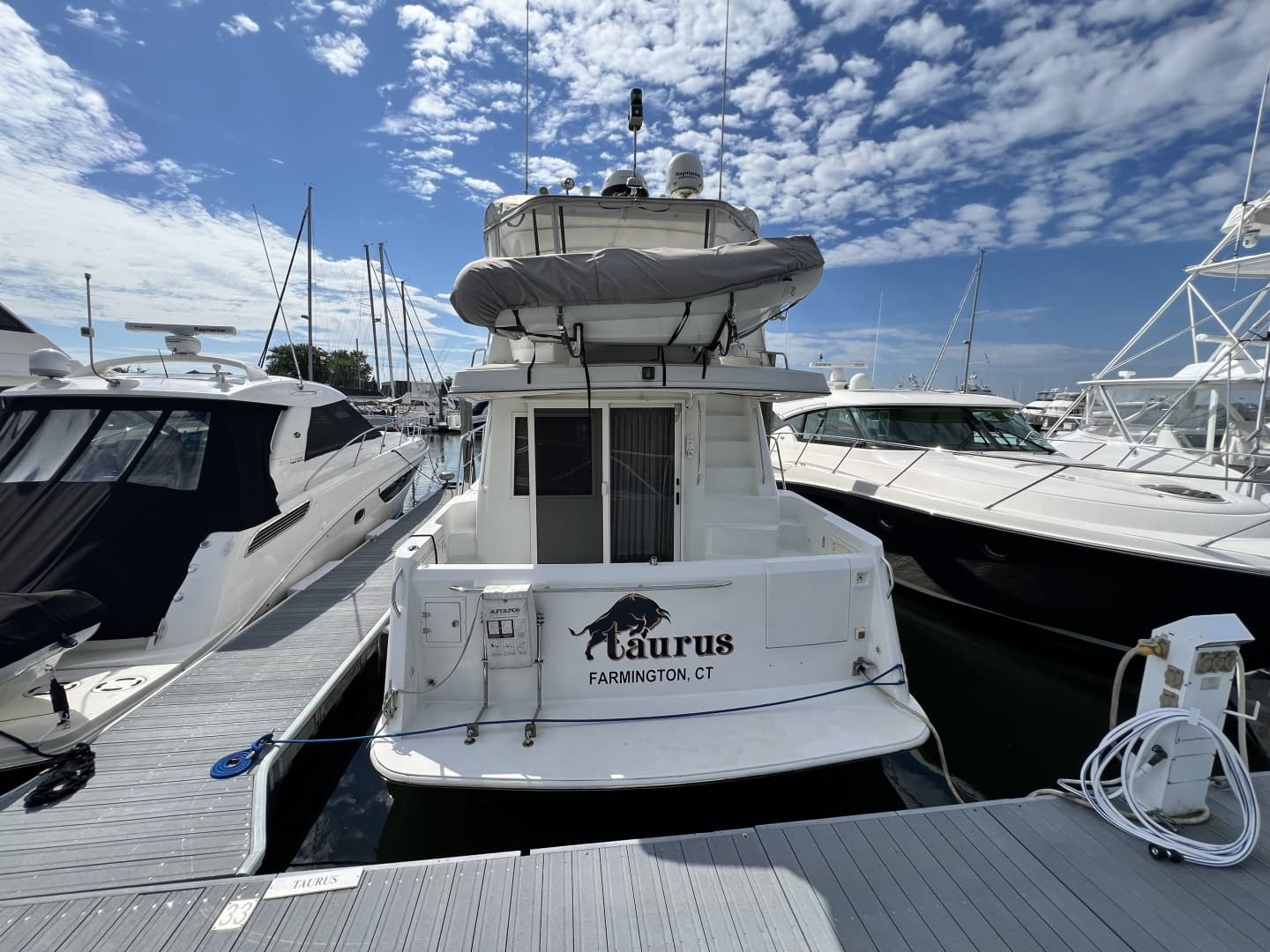 2004 Navigator 4400