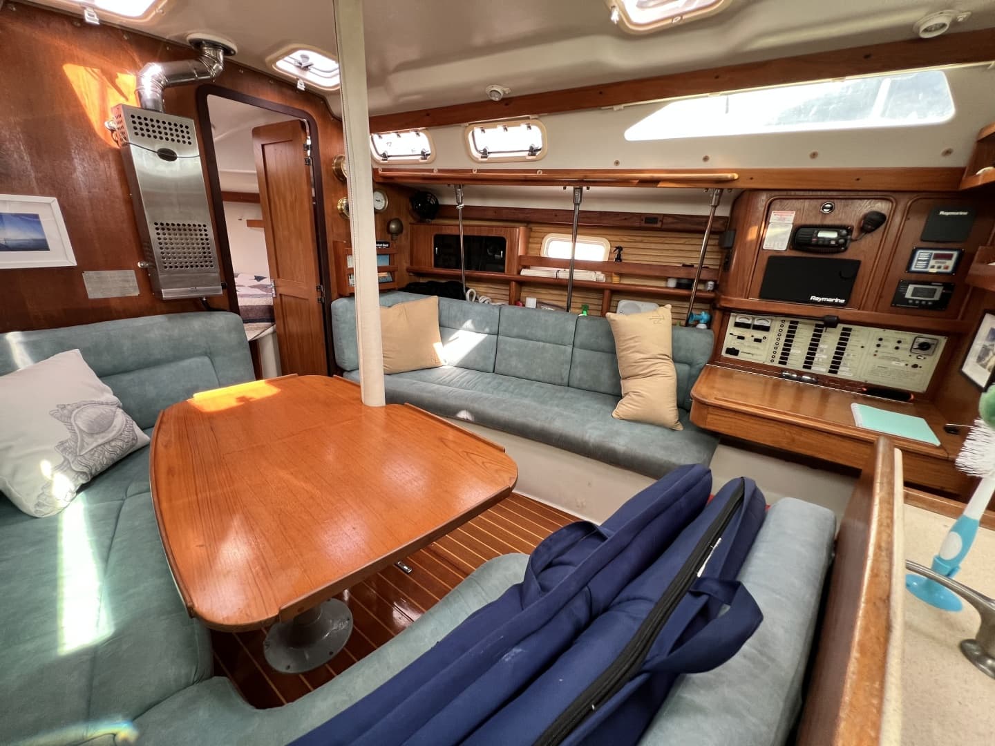 1997 Catalina 380