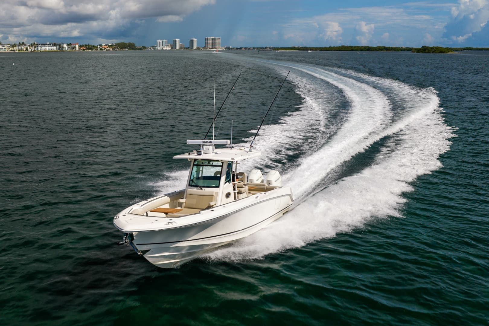 2024 Boston Whaler 330 Outrage