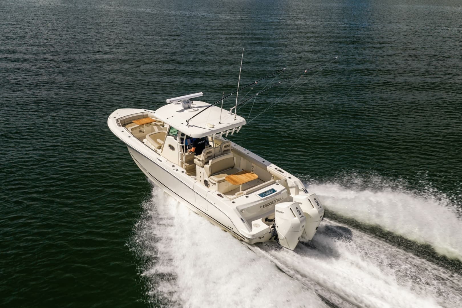 2024 Boston Whaler 330 Outrage