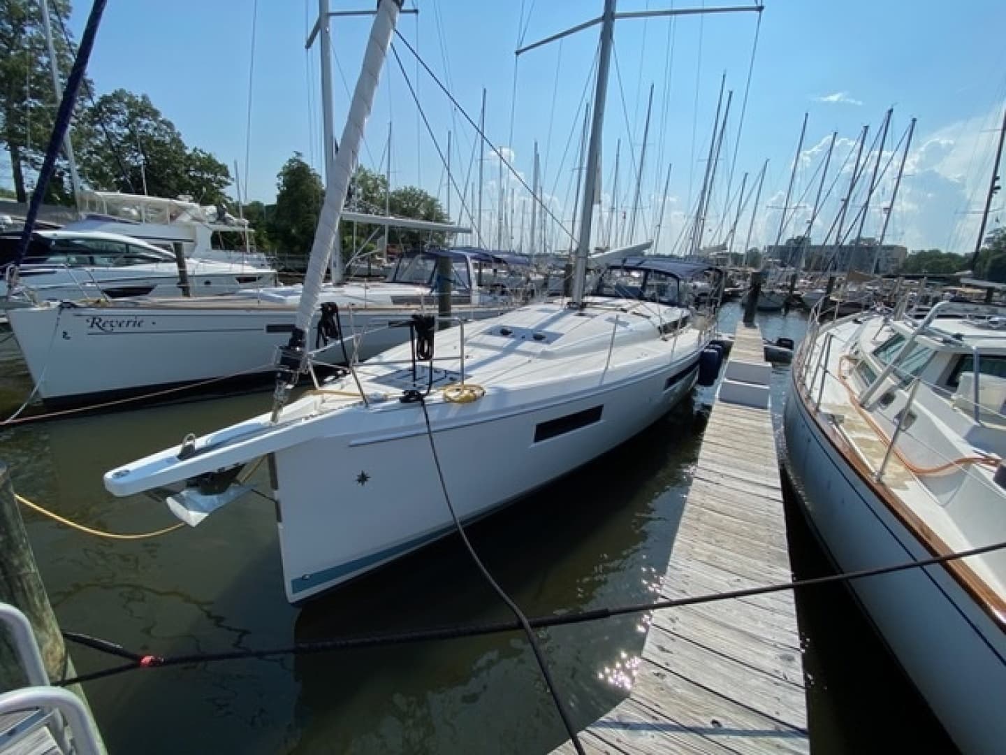 2020 Jeanneau Sun Odyssey 490
