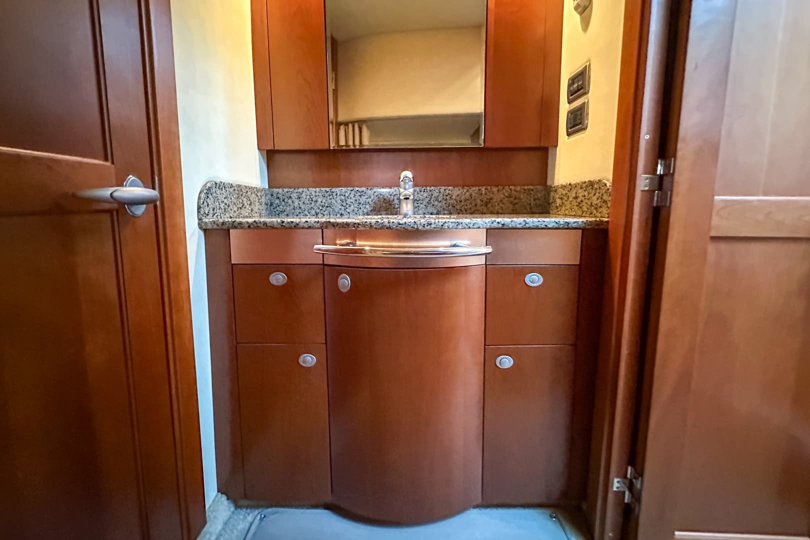 2006 Sea Ray 