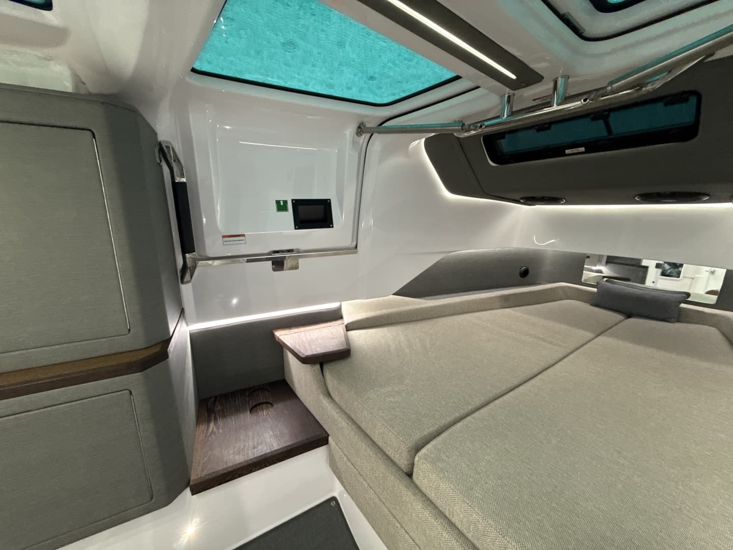 2023 Axopar Brabus 37 XC Cross Cabin