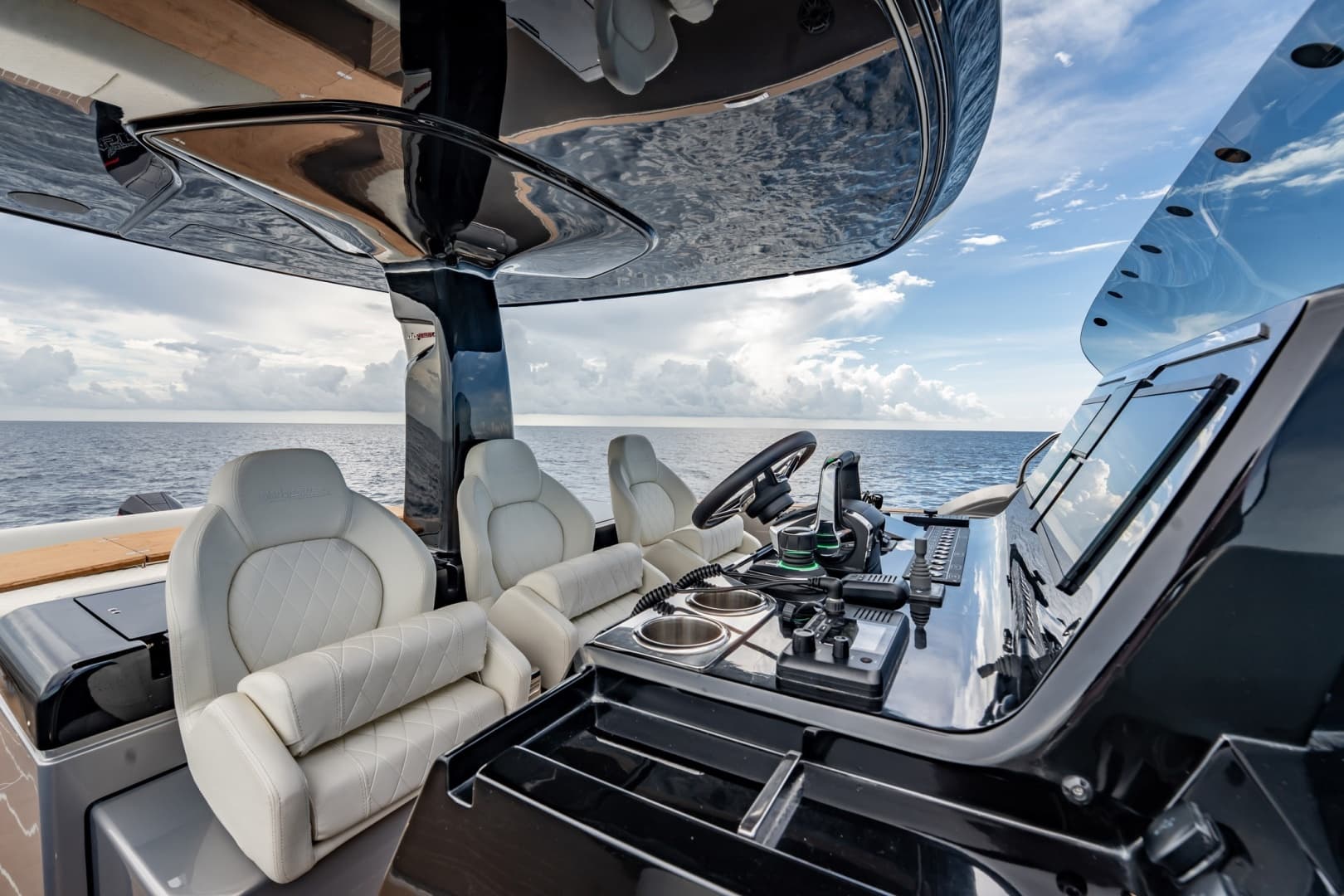 2024 Solaris 40F