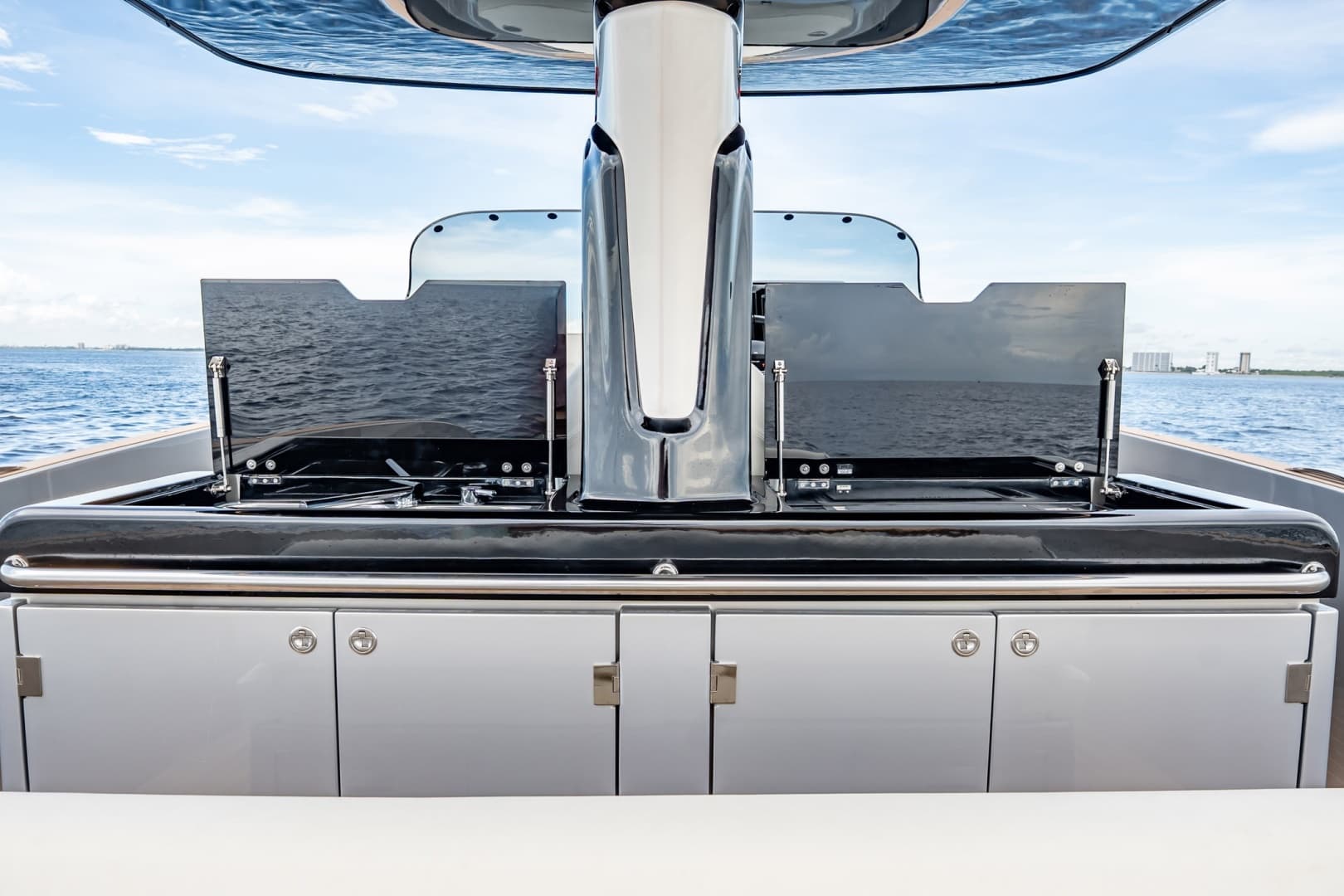 2024 Solaris 40F