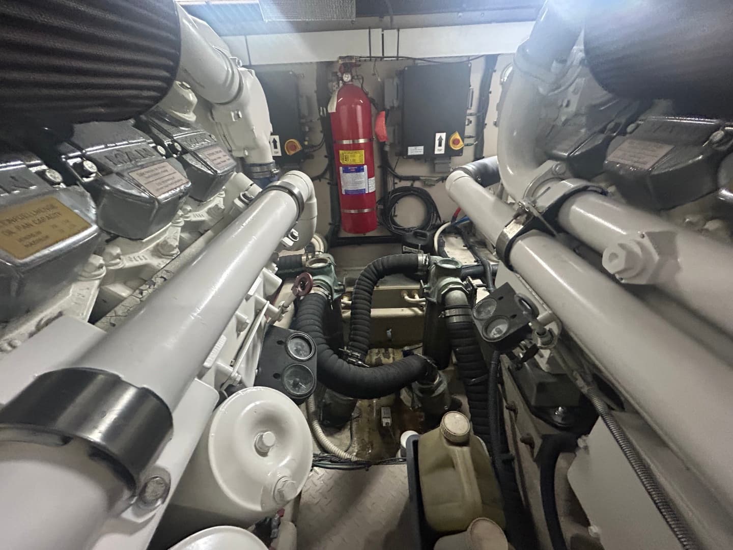 2005 Sea Ray 550 SEDAN BRIDGE