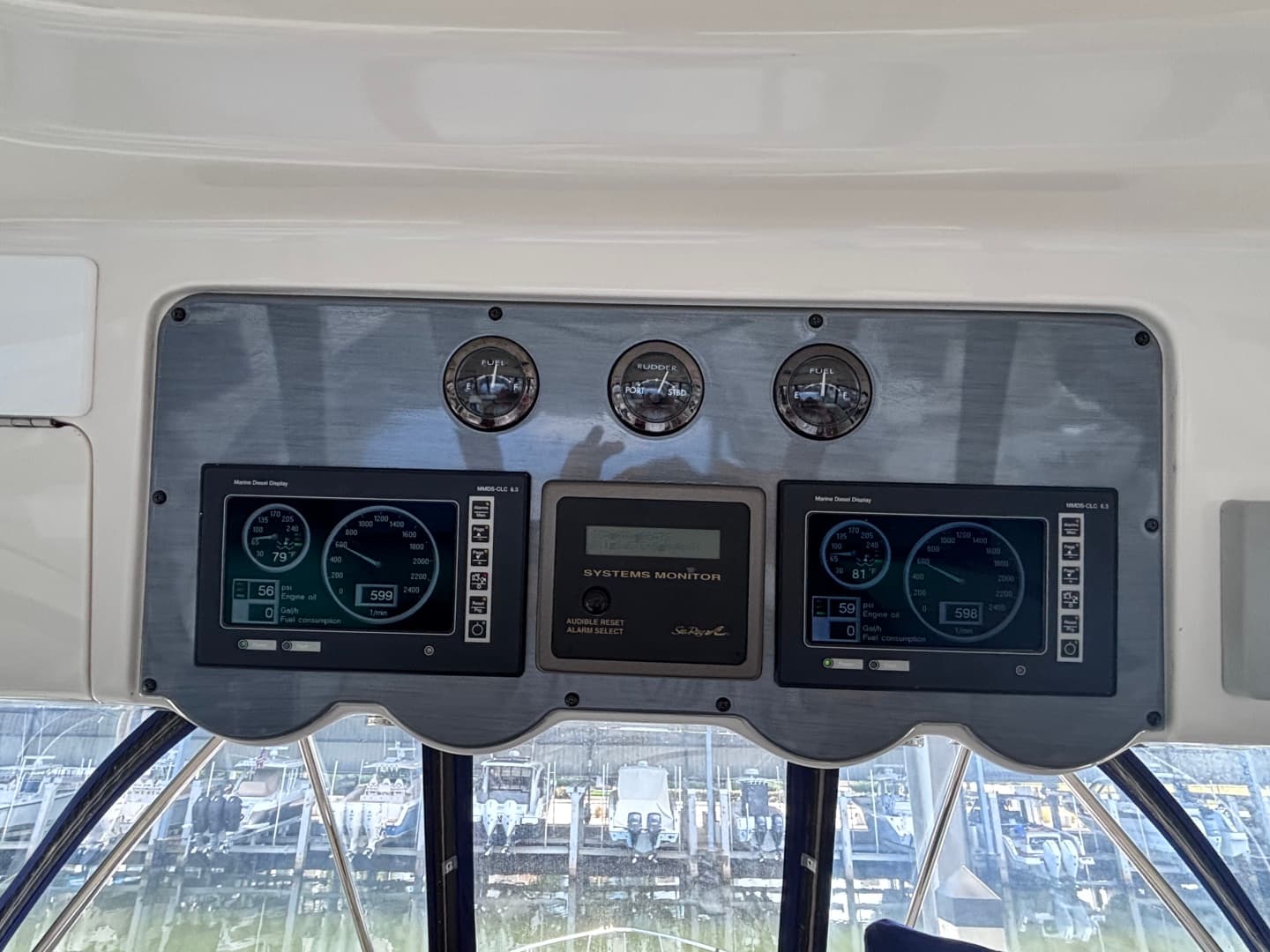 2005 Sea Ray 550 SEDAN BRIDGE