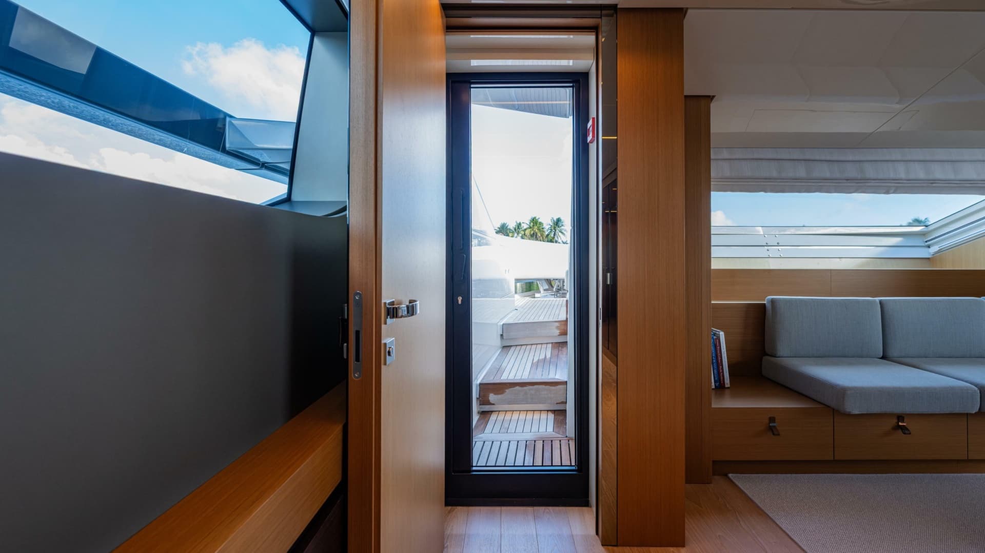 Master Stateroom Door to Bow