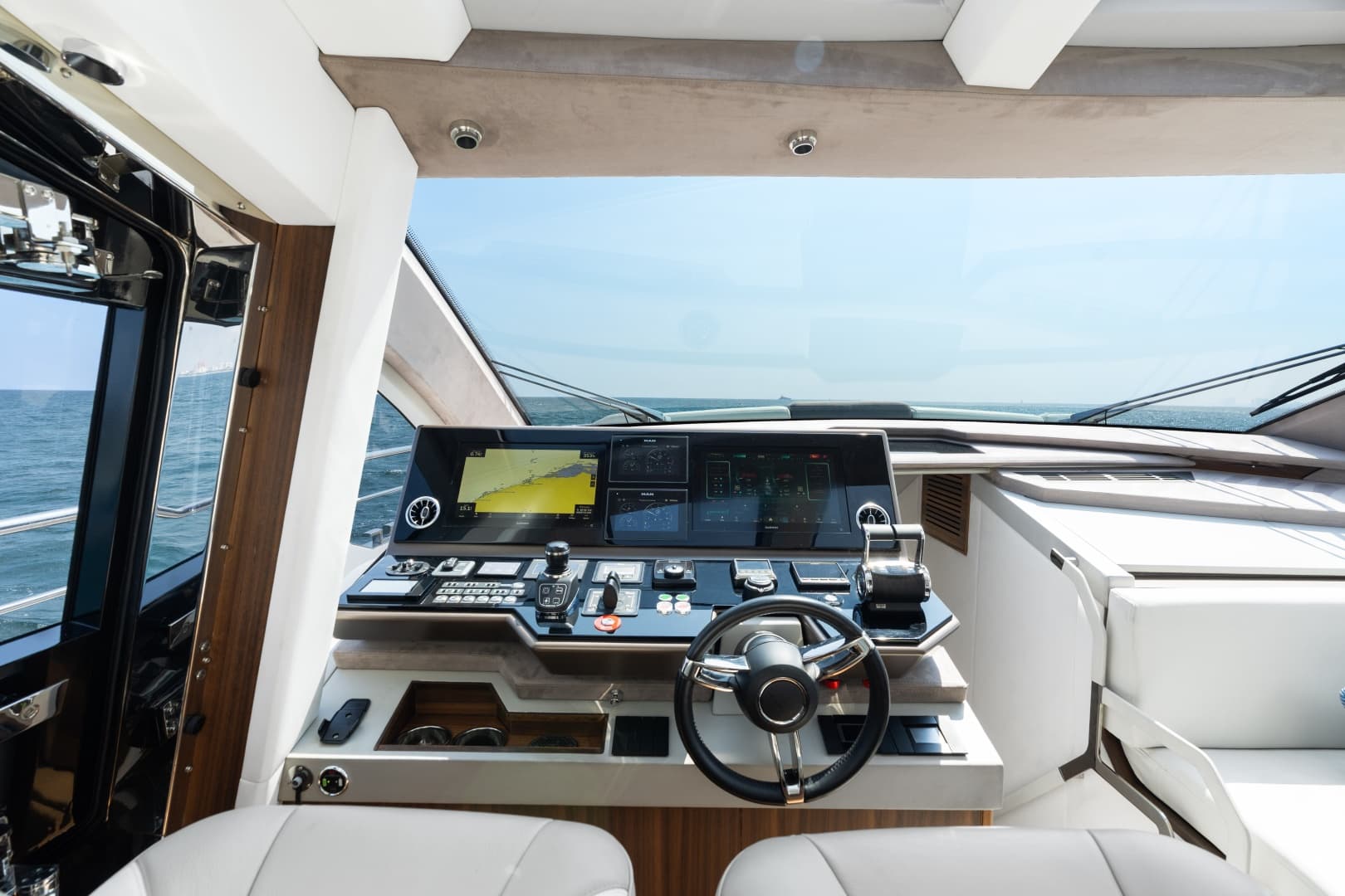 2023 Aicon 66 Vivere