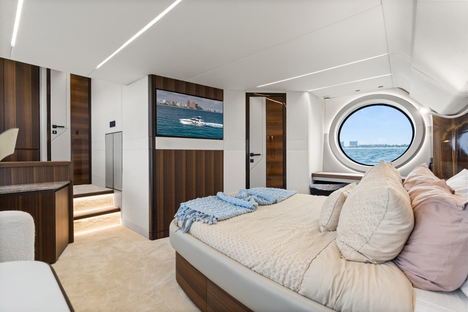 2023 Aicon 66 Vivere