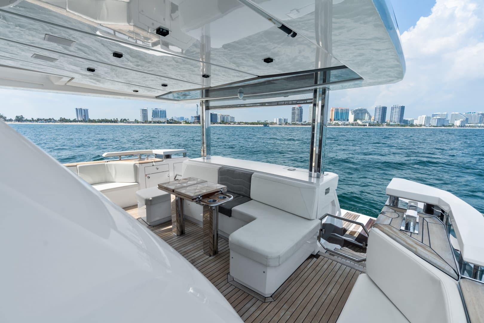 2023 Aicon 66 Vivere