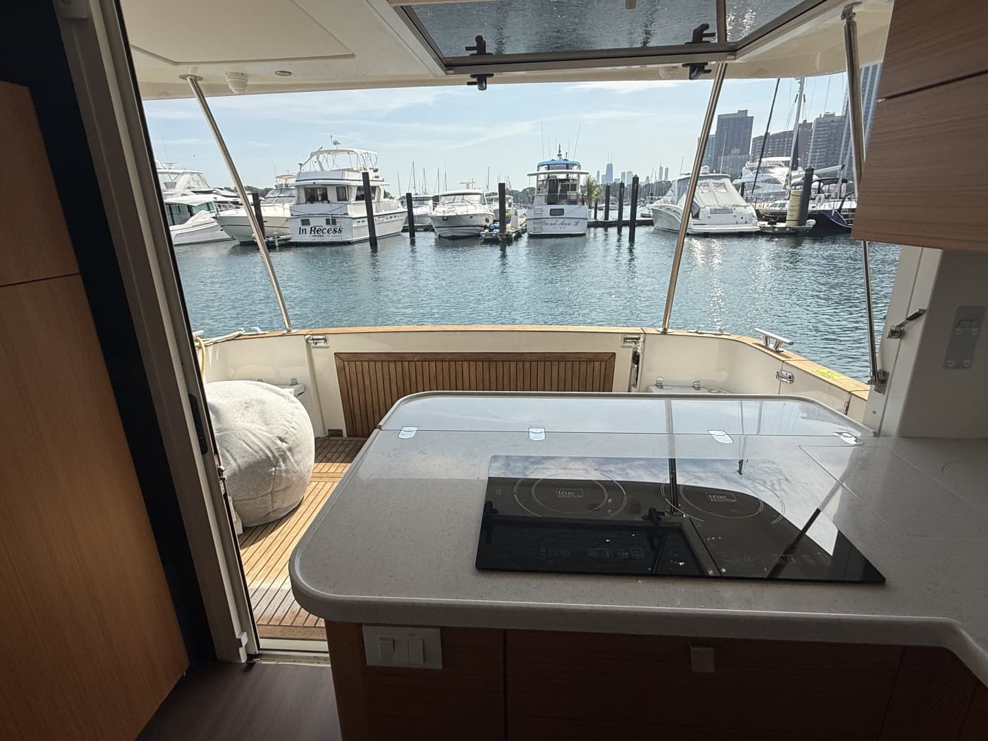 2021 Greenline 40 Hybrid