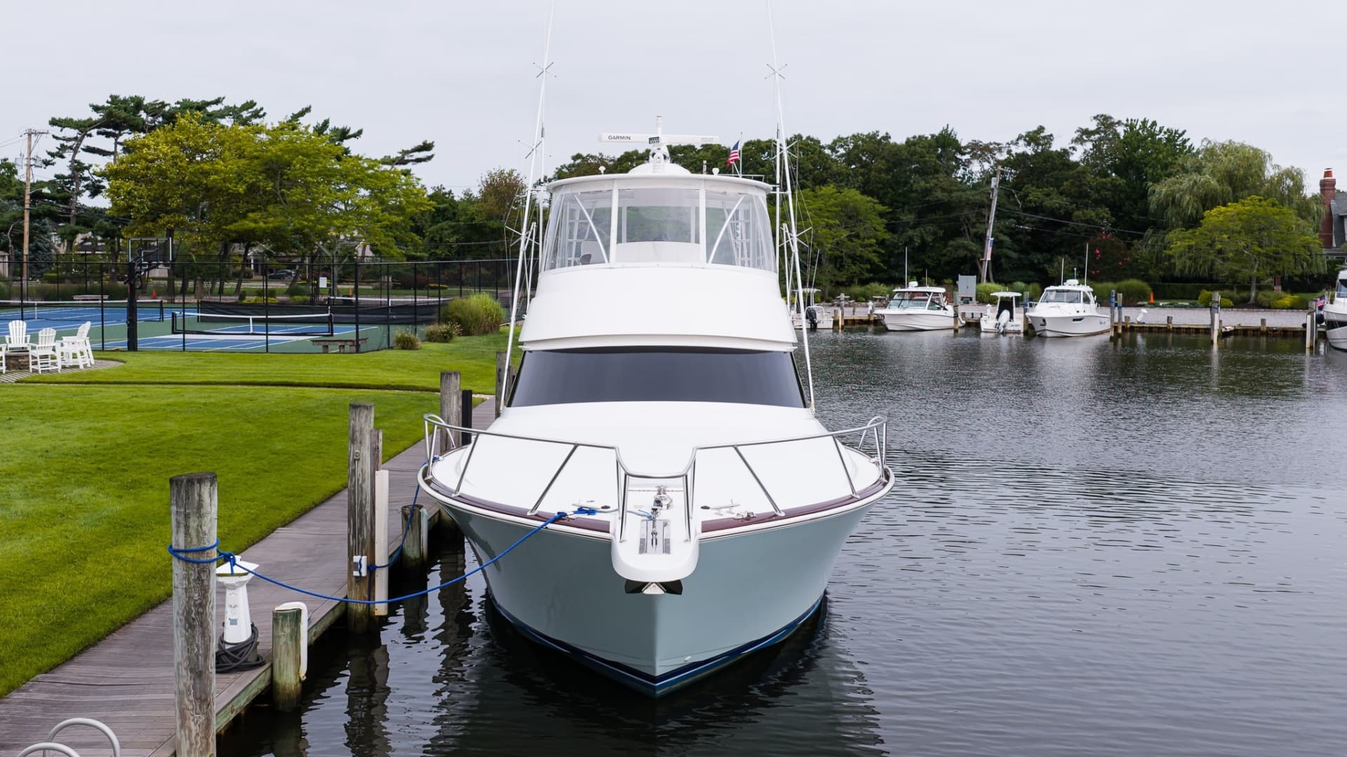 2022 Viking 48 Convertible