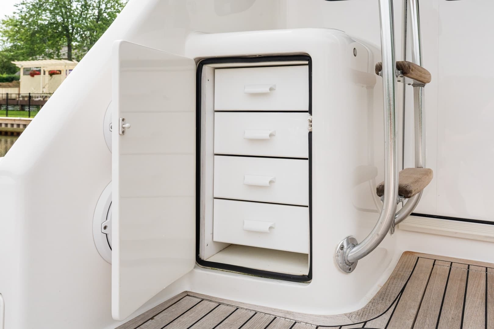 2022 Viking 48C
