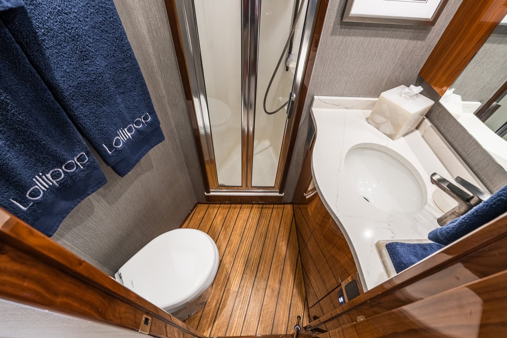 2022 Viking 48C