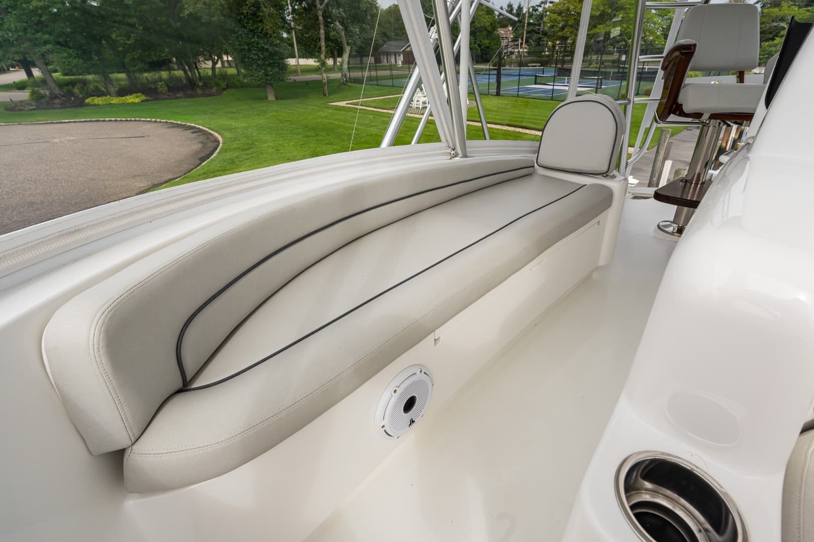2022 Viking 48C