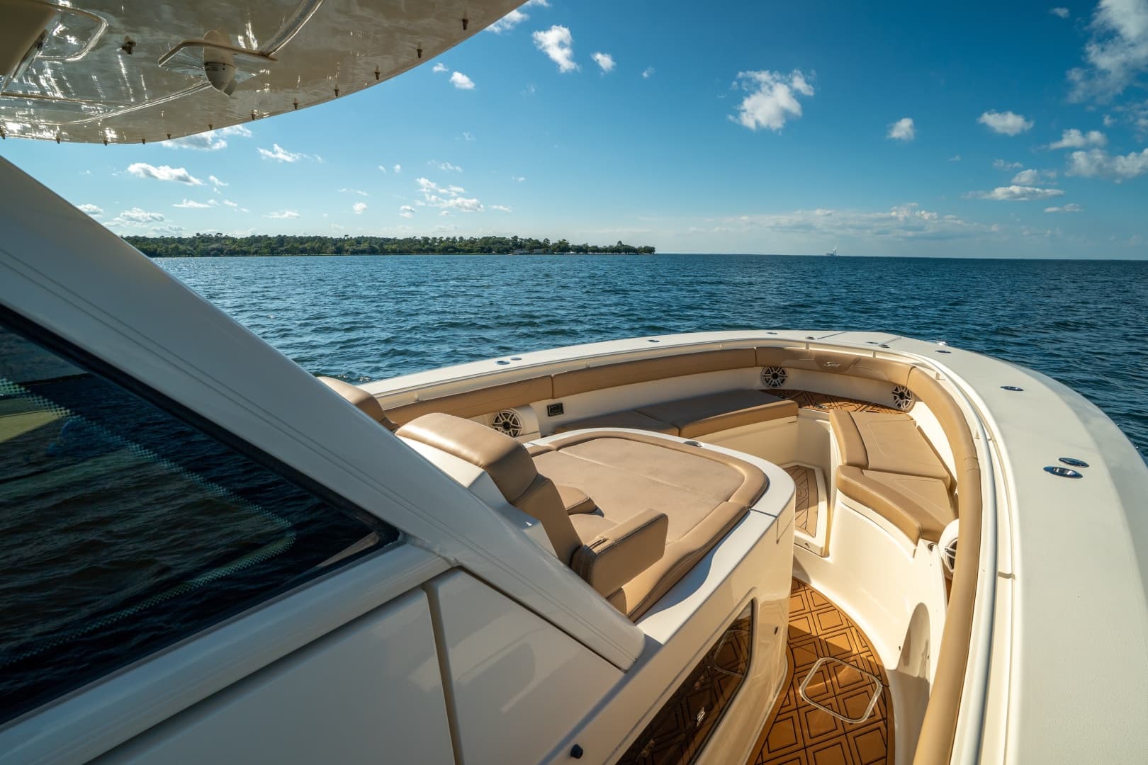 2019 Scout 355 LXF