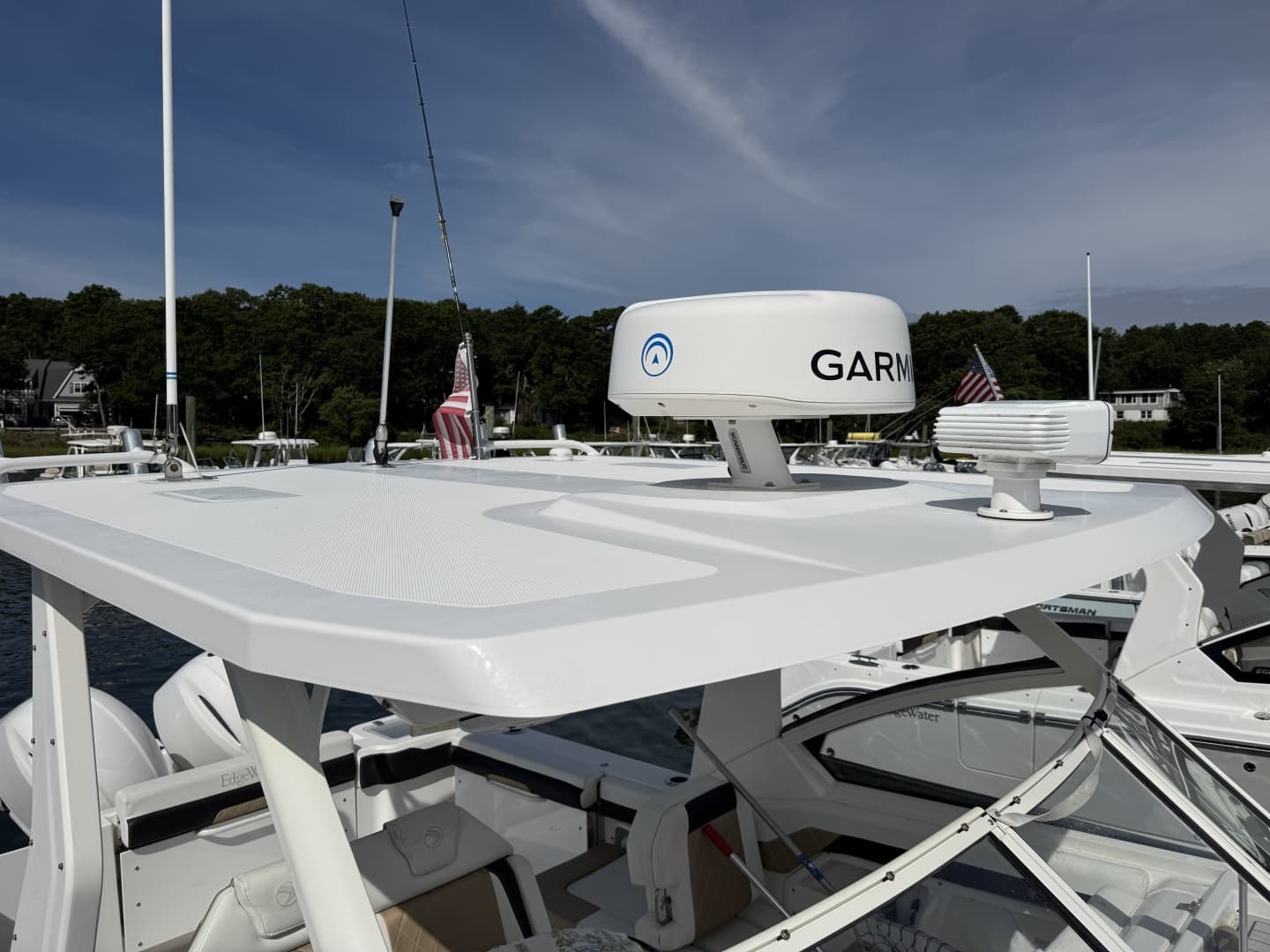 2019 Edgewater 262CX