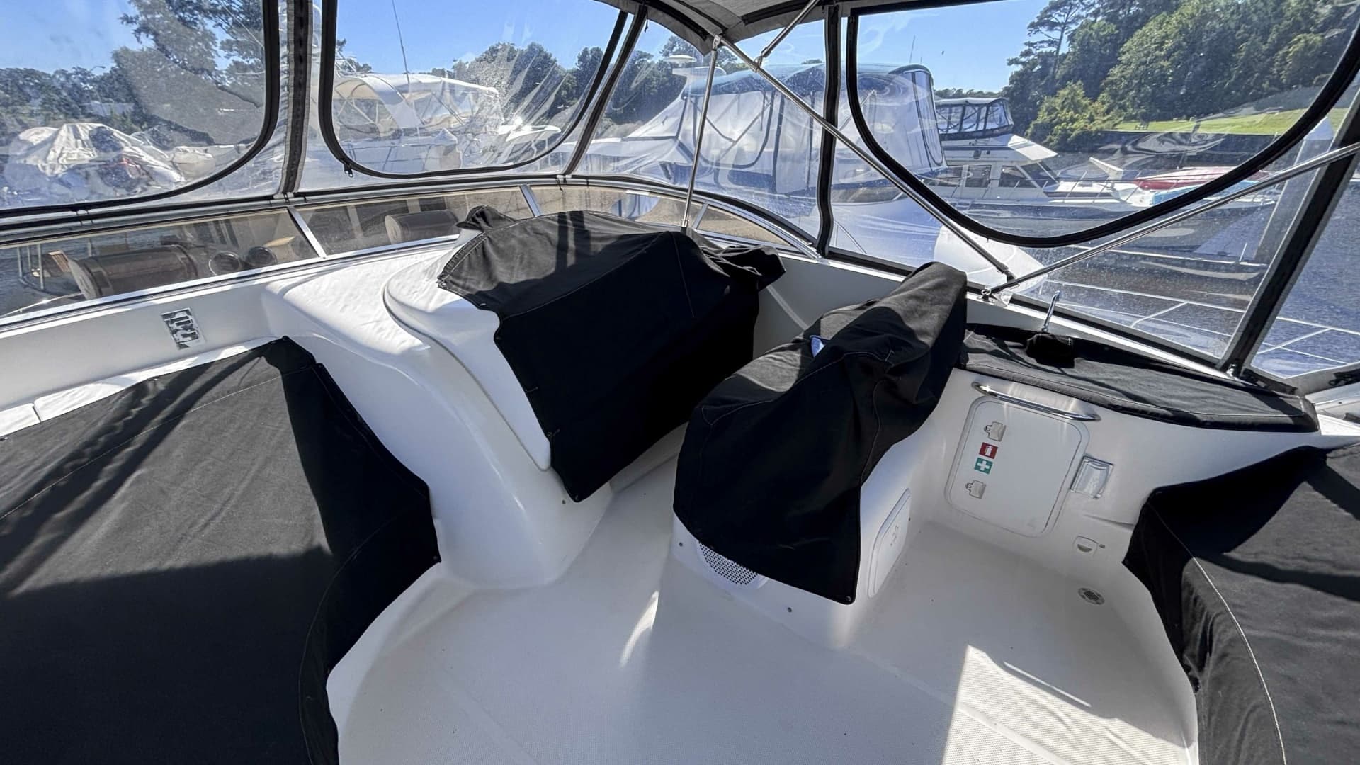 Flybridge Covered