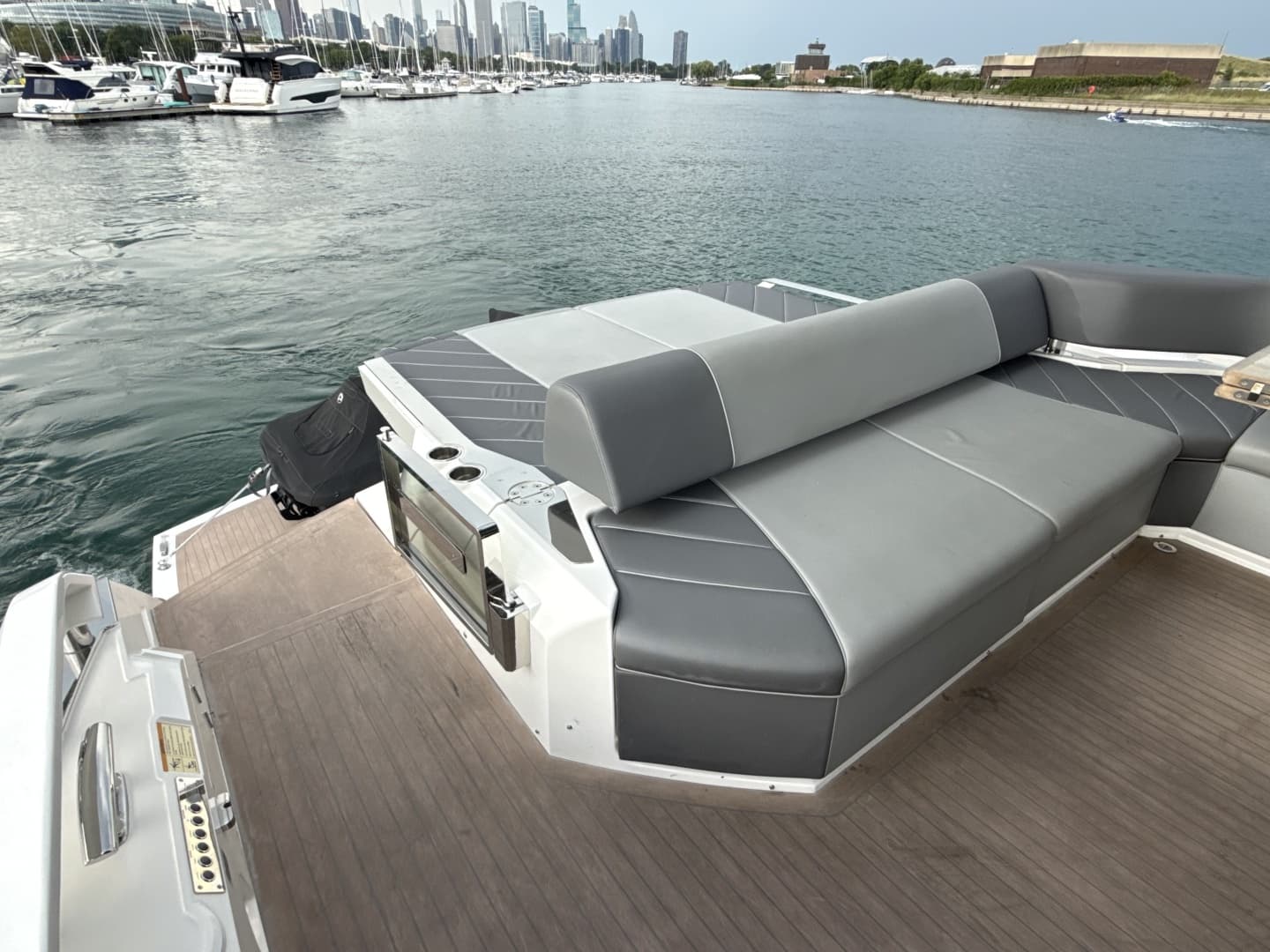 2023 Sunseeker Predator 65