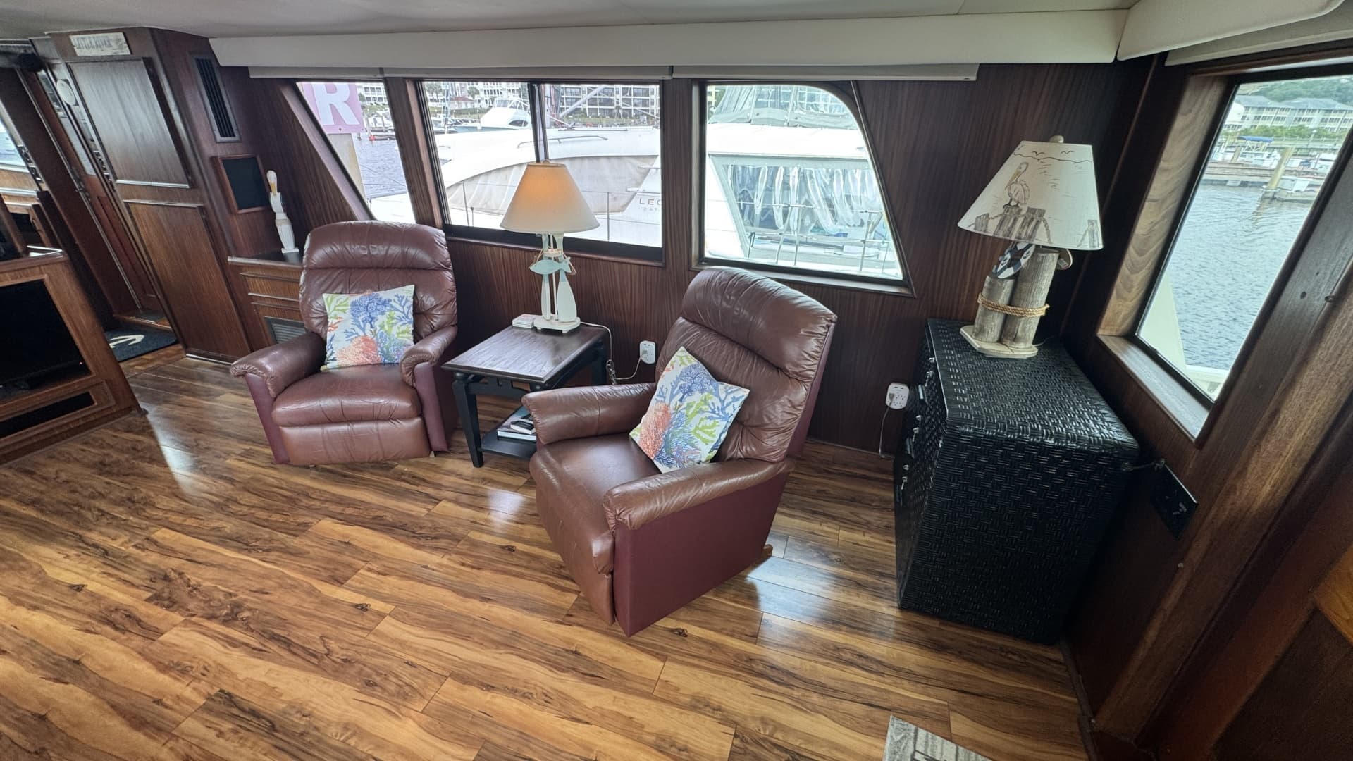 Salon - Looking Starboard