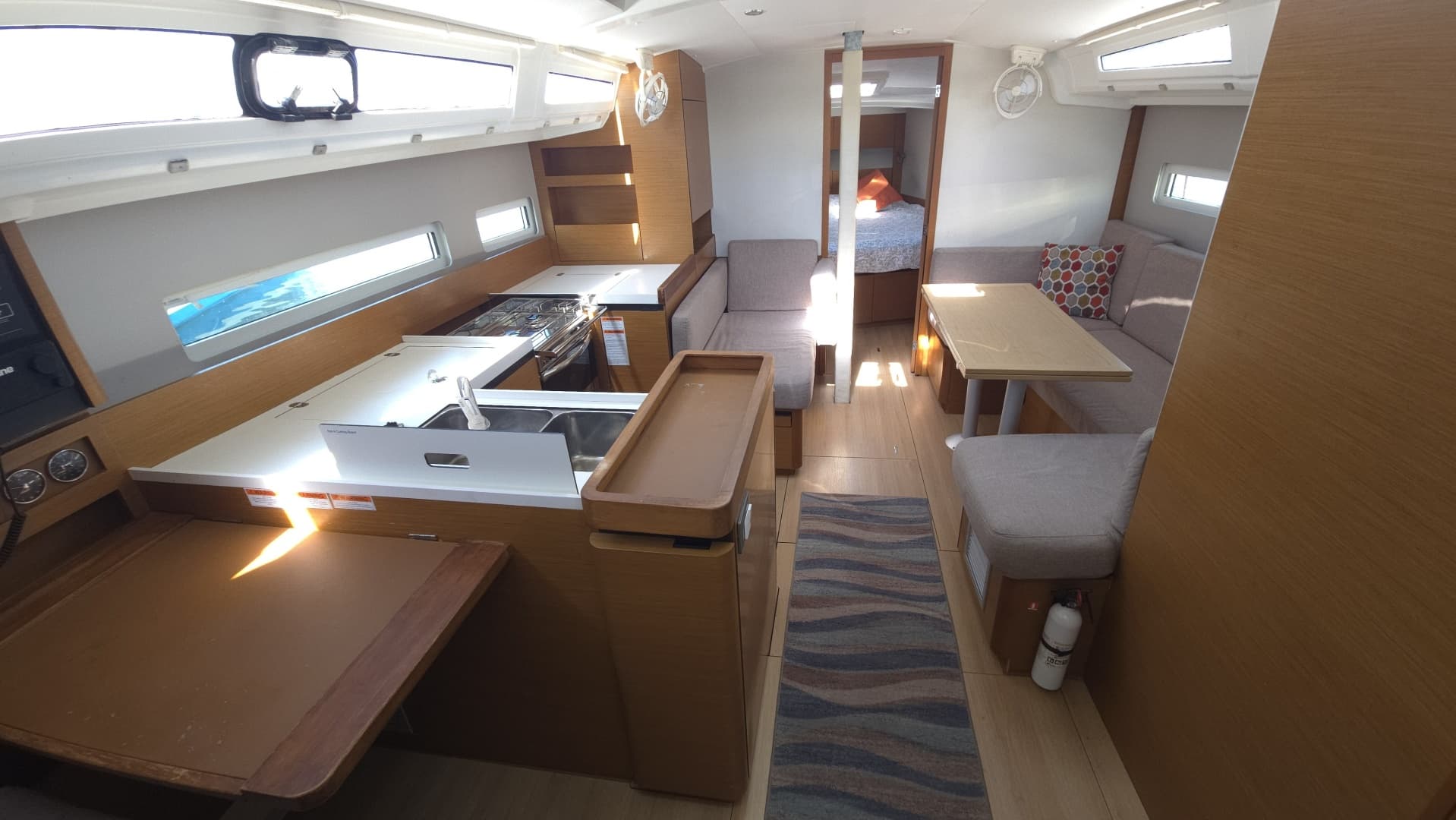 2020 Jeanneau Sun Odyssey 410